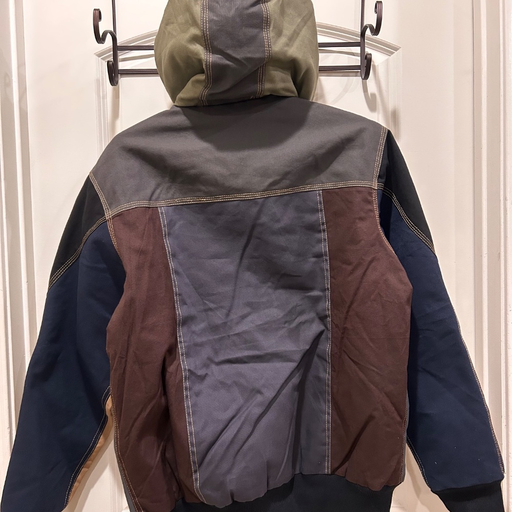 Reworked Carhartt Jacket - Multicolor - Stonehaven Pass Edition - Picture 9 of 11